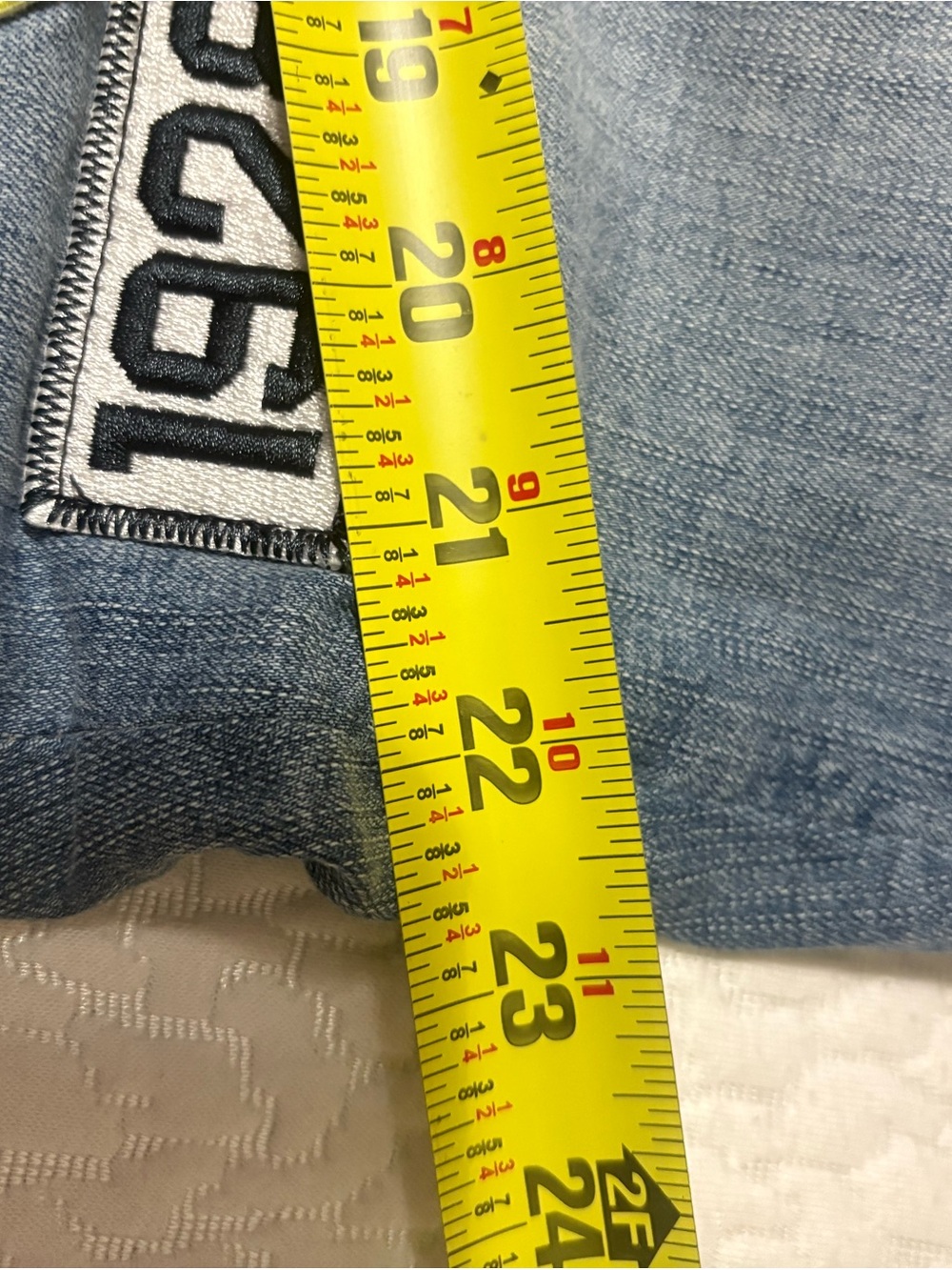Disney Store Mickey Mouse Patch Distressed Blue Jeans 18R - Picture 12 of 13